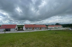 14 CHALETS, OHLAJTY, HORNÉ OREŠANY