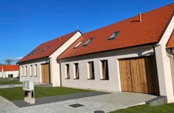 14 CHALETS, OHLAJTY, HORNÉ OREŠANY